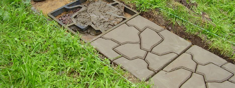 Садовая дорожка из бетона своими руками: варианты и технологии изготовления
