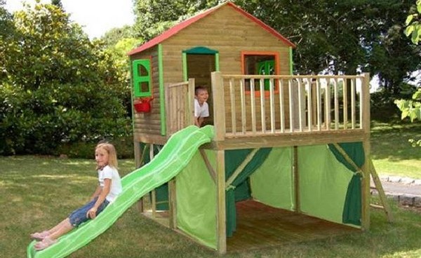 детский домик на даче фото