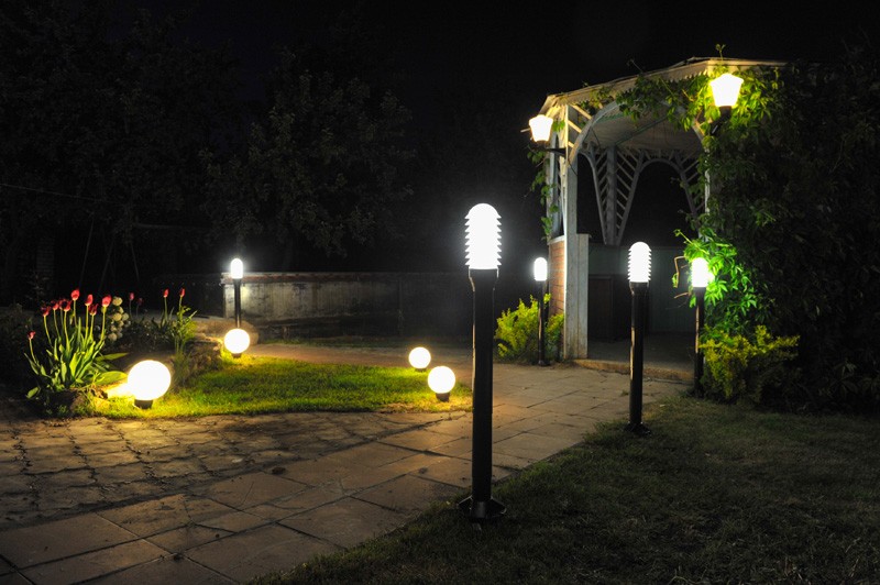 садовые фонари электрические фото