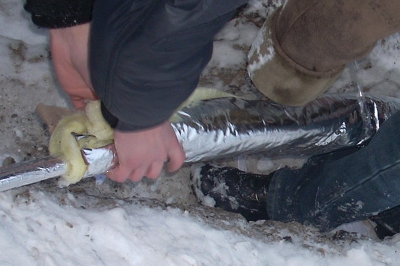 защита труб от замерзания фото